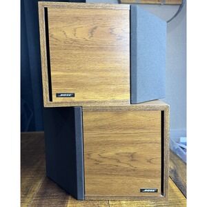 Vintage Bose 2.2 Bookshelf Speakers Pair Walnut Veneer EXCELLENT CLEAN & READY